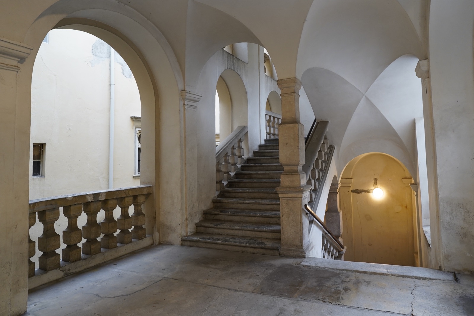 Reference photograph of the historic staircase
